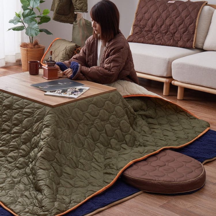 クッション丸型座布団ウレタン厚手枕ラウンド座る用50一人用おしゃれ円ごろ寝丸大きい枕代わりこたつあぐら持ち運びかわいいリラックススマホ腕置きゲーム読書寝れるリビング背当て