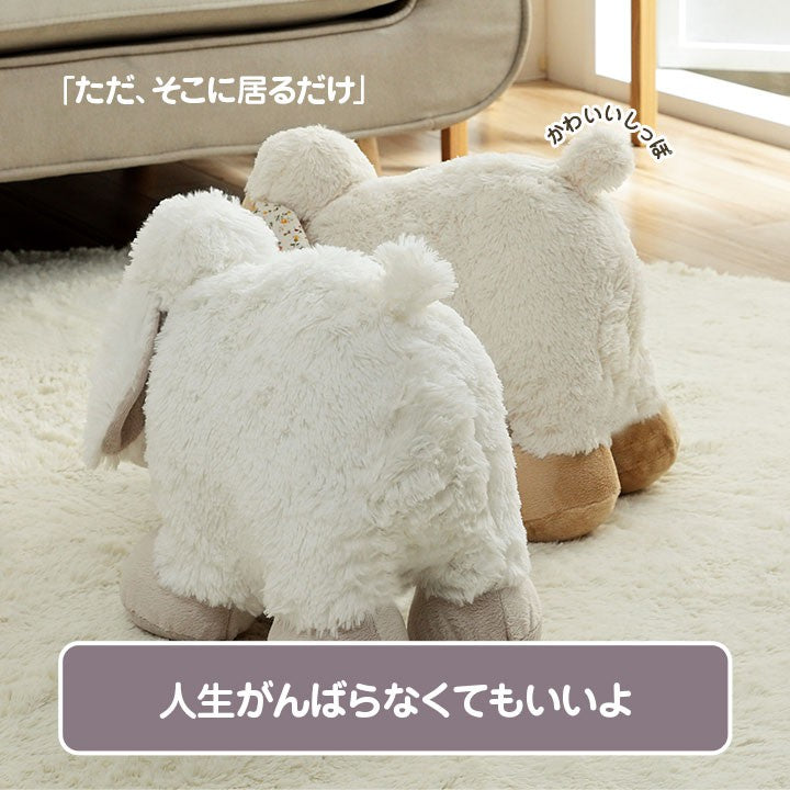 ぬいぐるみ羊