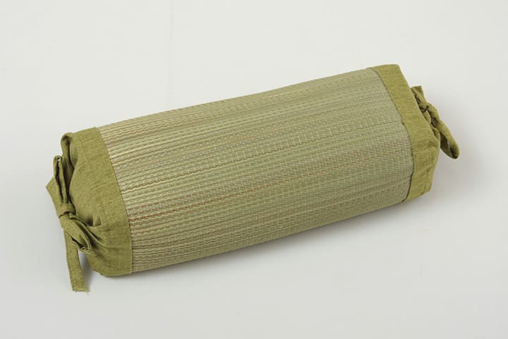 枕まくらい草通気性蒸れない小さい寝具調節国産昔ながらリラックス寝やすい夏昼寝低めごろ寝爽快快眠男性女性高さ調整高め薄い日本製ギフト母の日父の日おしゃれ昼寝用オールシーズン一般的