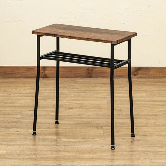 サイドテーブル